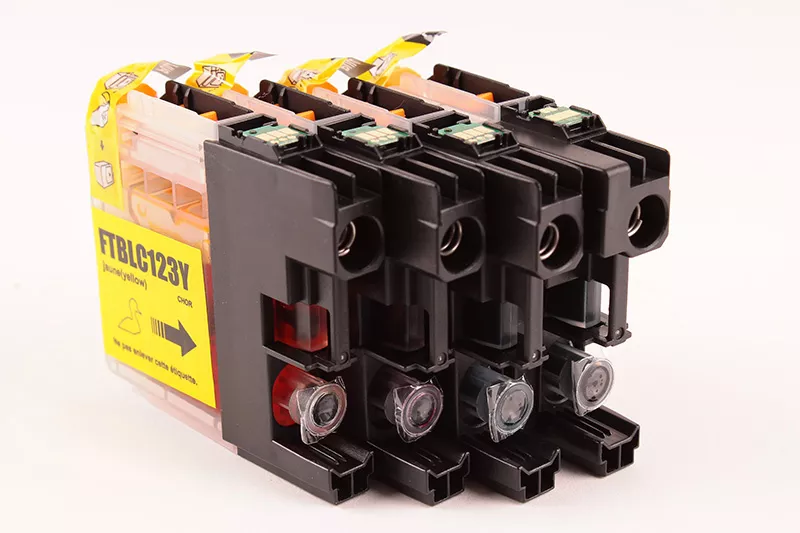 Pack de 4 cartouches d'encre FranceToner équivalent à BROTHER LC123VALBPDR Cupcake (LC-123VALBPDR) - 4 COULEURS - Format Standard