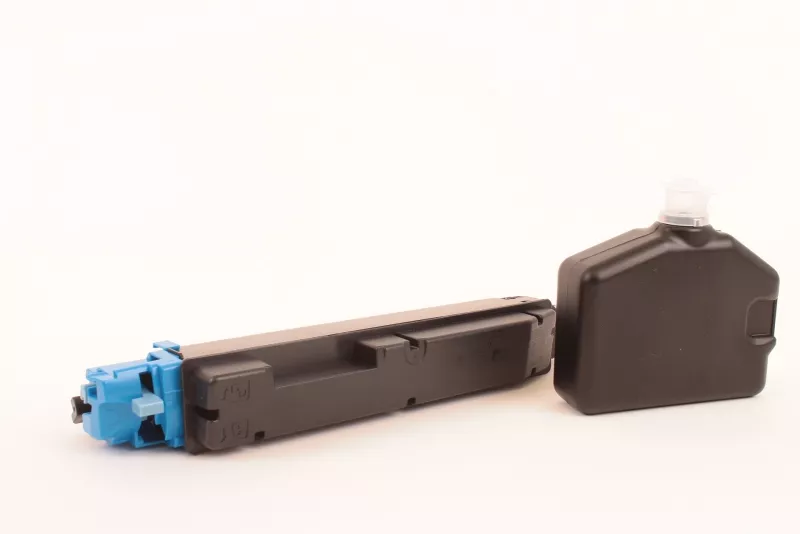 Toner FranceToner équivalent à KYOCERA TK-5270C (1T02TVCNL0) - CYAN (bleu) - Format Standard