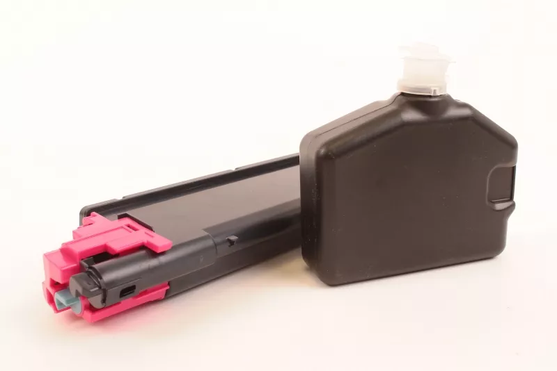 Toner FranceToner équivalent à KYOCERA TK-5140M (1T02NRBNL0) - MAGENTA (rouge) - Format Standard