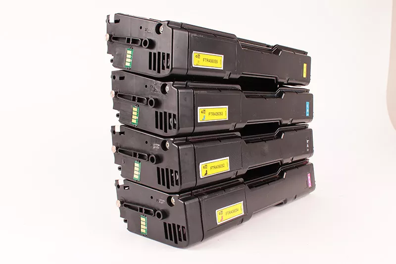 Pack de 4 toners FranceToner équivalent à RICOH 406052_BKCMY - 4 COULEURS - Format Standard